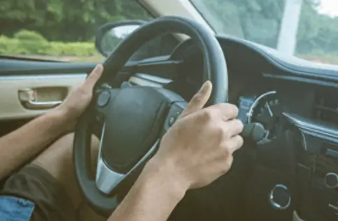 電瓶虧電別急著換新！掌握這些方法，輕松讓電瓶“重?zé)ㄉ鷻C(jī)”